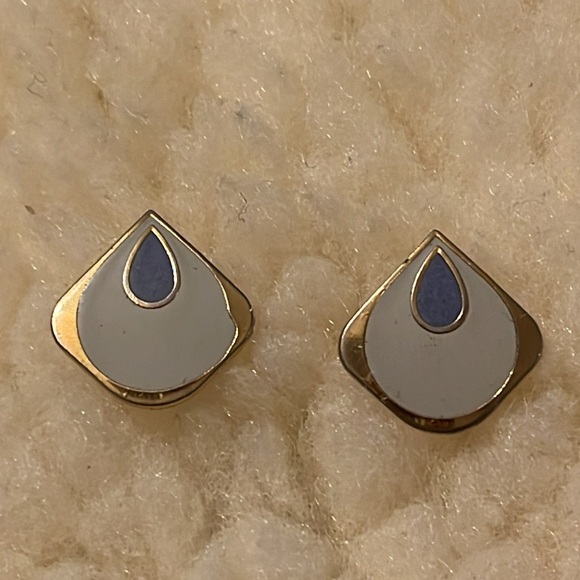 Samuel Huang Purple, Cream, & Gold Earrings - Picture 11 of 16